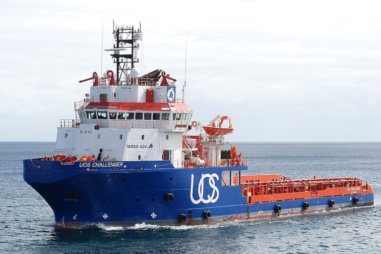Read more about the article Auxiliary cooling control for Anchor Handling Tugs
