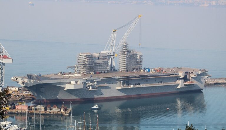 Read more about the article Helicopter Carrier